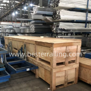 04 Aluminium Base Glass Railing Delivery